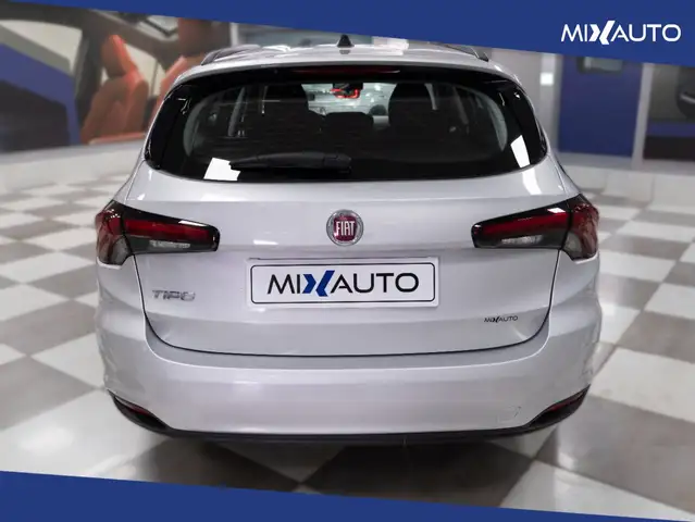 Fiat Tipo view 4