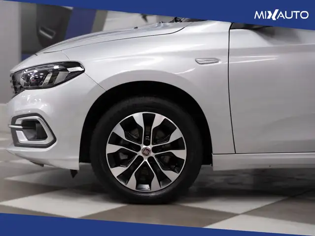 Fiat Tipo view 8