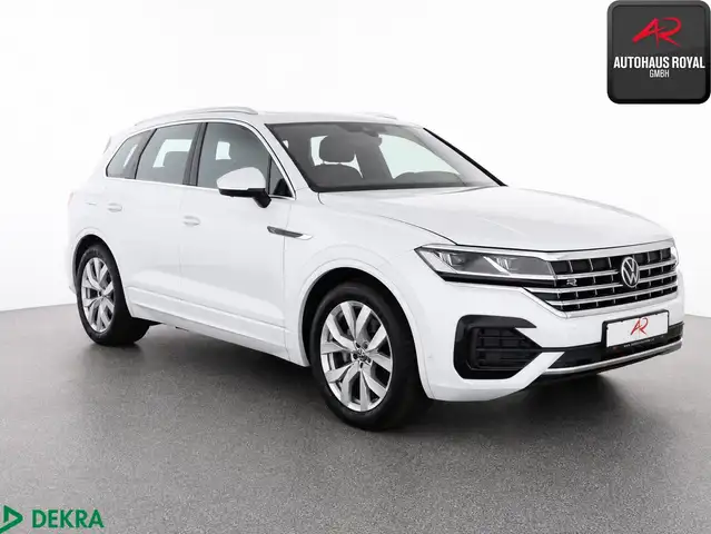 Volkswagen Touareg view 7