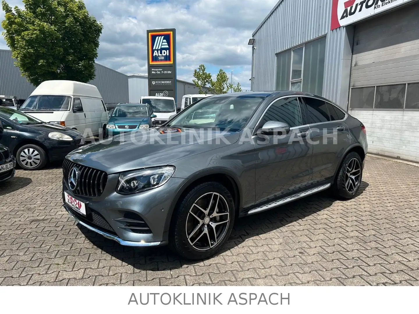 Mercedes-Benz GLC 250 Coupe AMG COMAND LEDER 360 SPUR PARK Grigio - 1