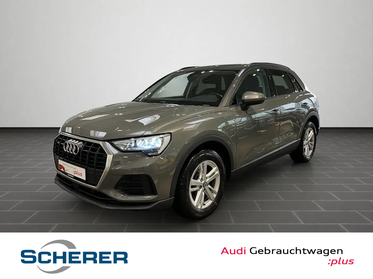 Audi Q3 40 TFSI quattro 140 (190) kW (PS) S tronic Grau - 1