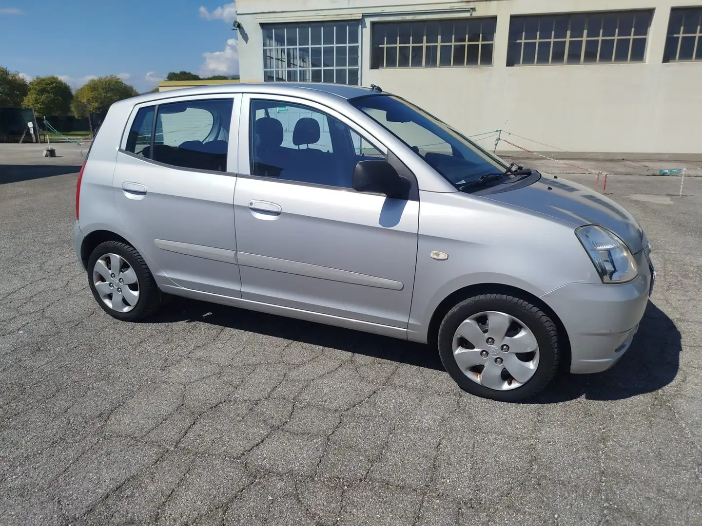 Kia Picanto Picanto 1.1 LX Light Grijs - 2