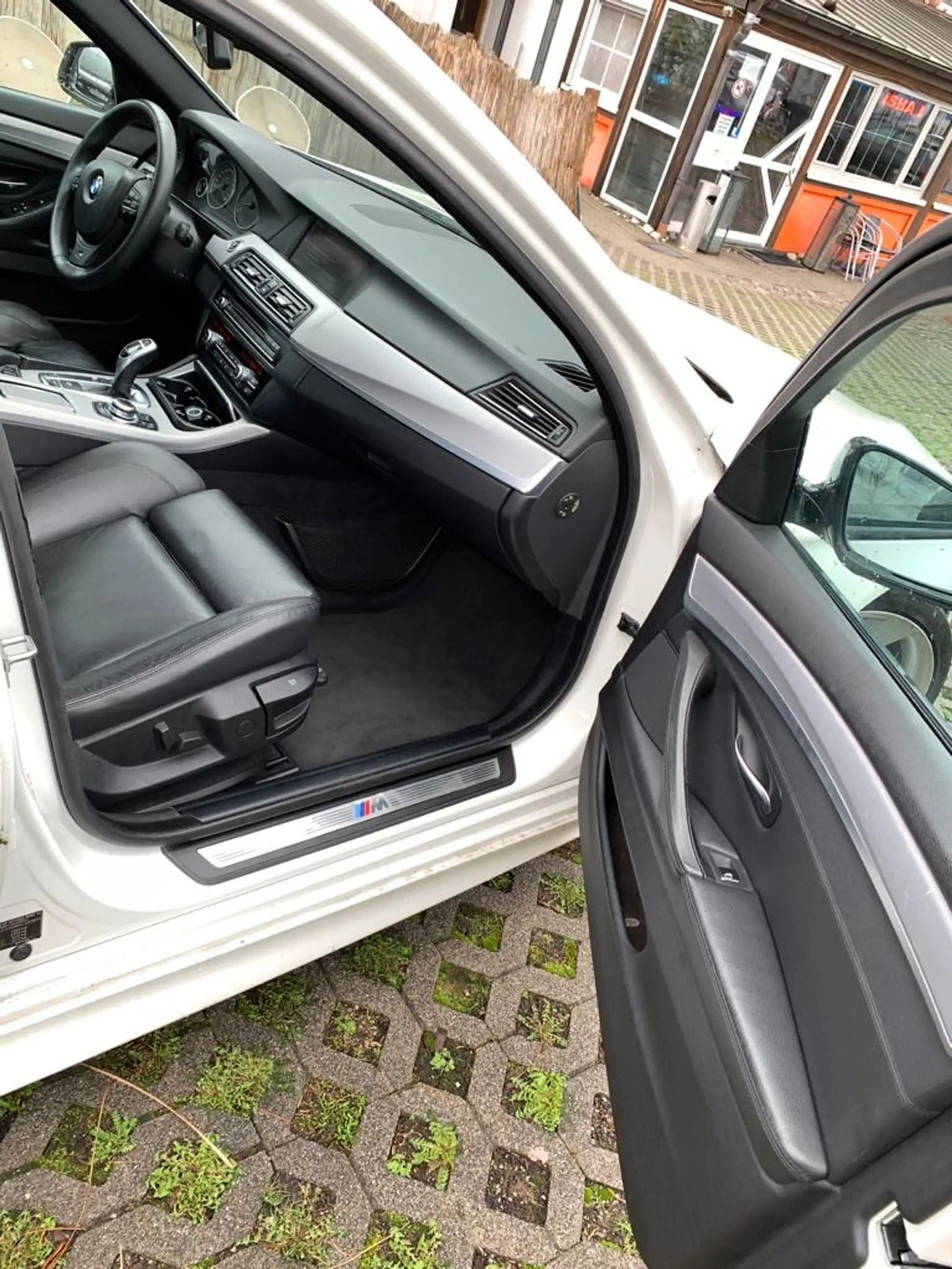 BMW 523 523i Sport-Aut. — photo 9