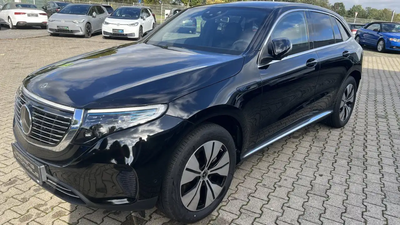 Mercedes-Benz EQC 400