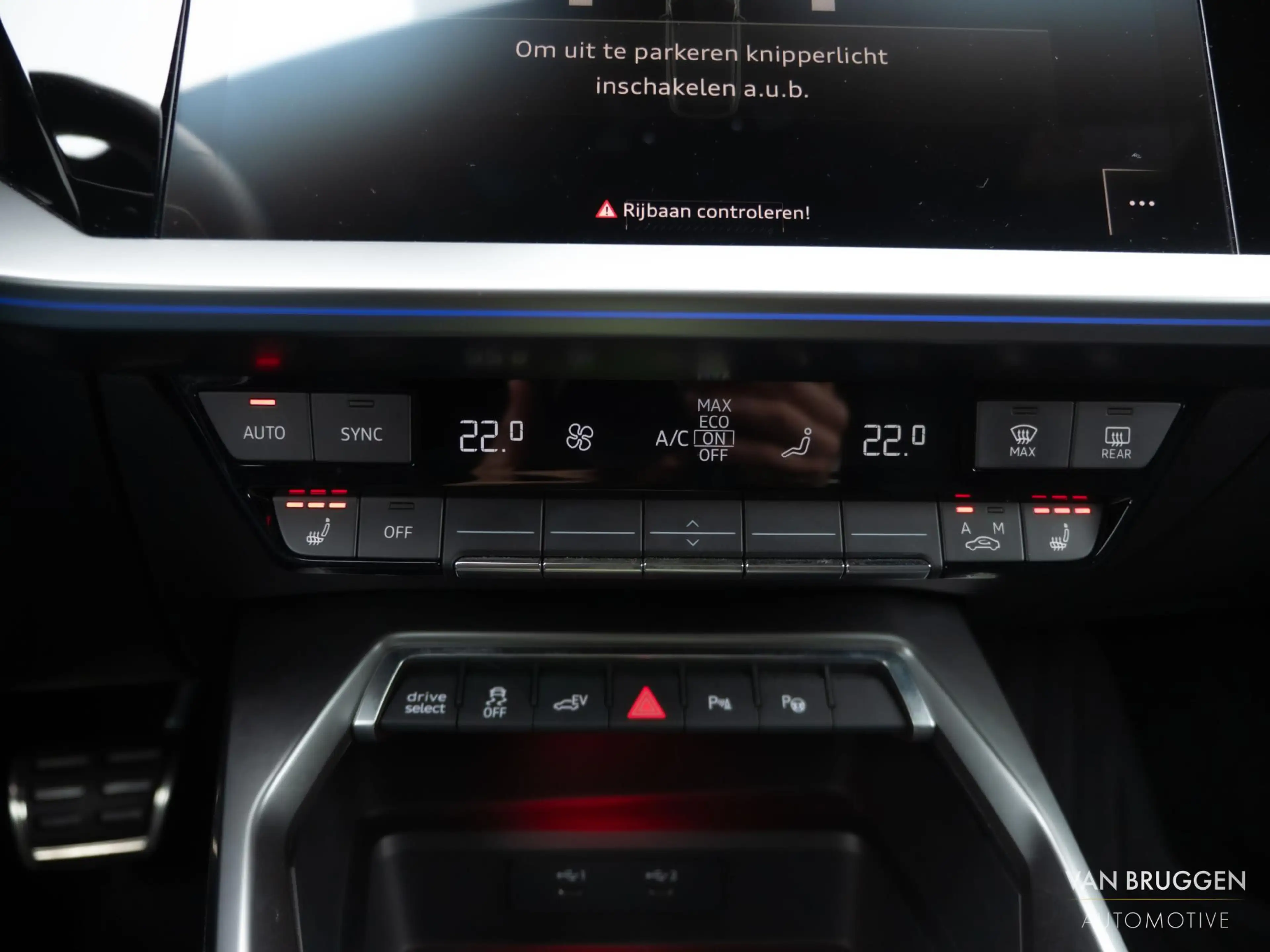 Audi A3 Sportback 45 TFSI e S-Line Pano RS-Stoelen Sfeer B — photo 23