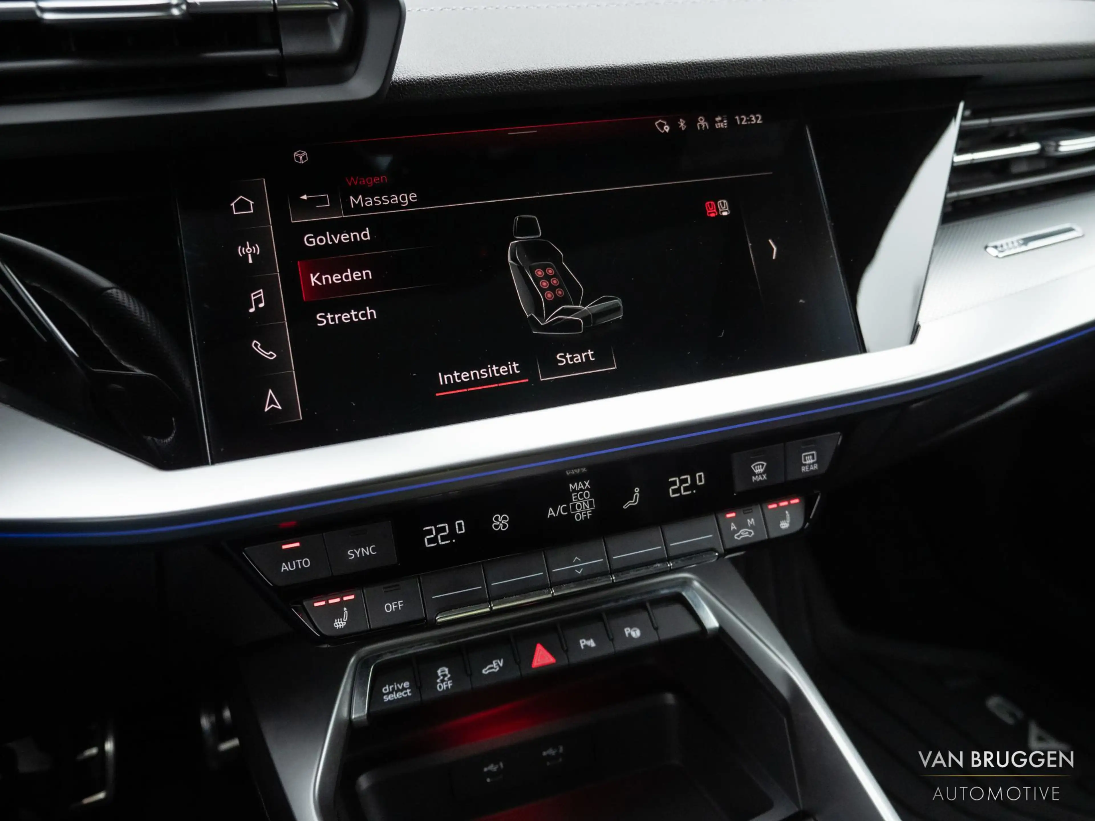 Audi A3 Sportback 45 TFSI e S-Line Pano RS-Stoelen Sfeer B — photo 19