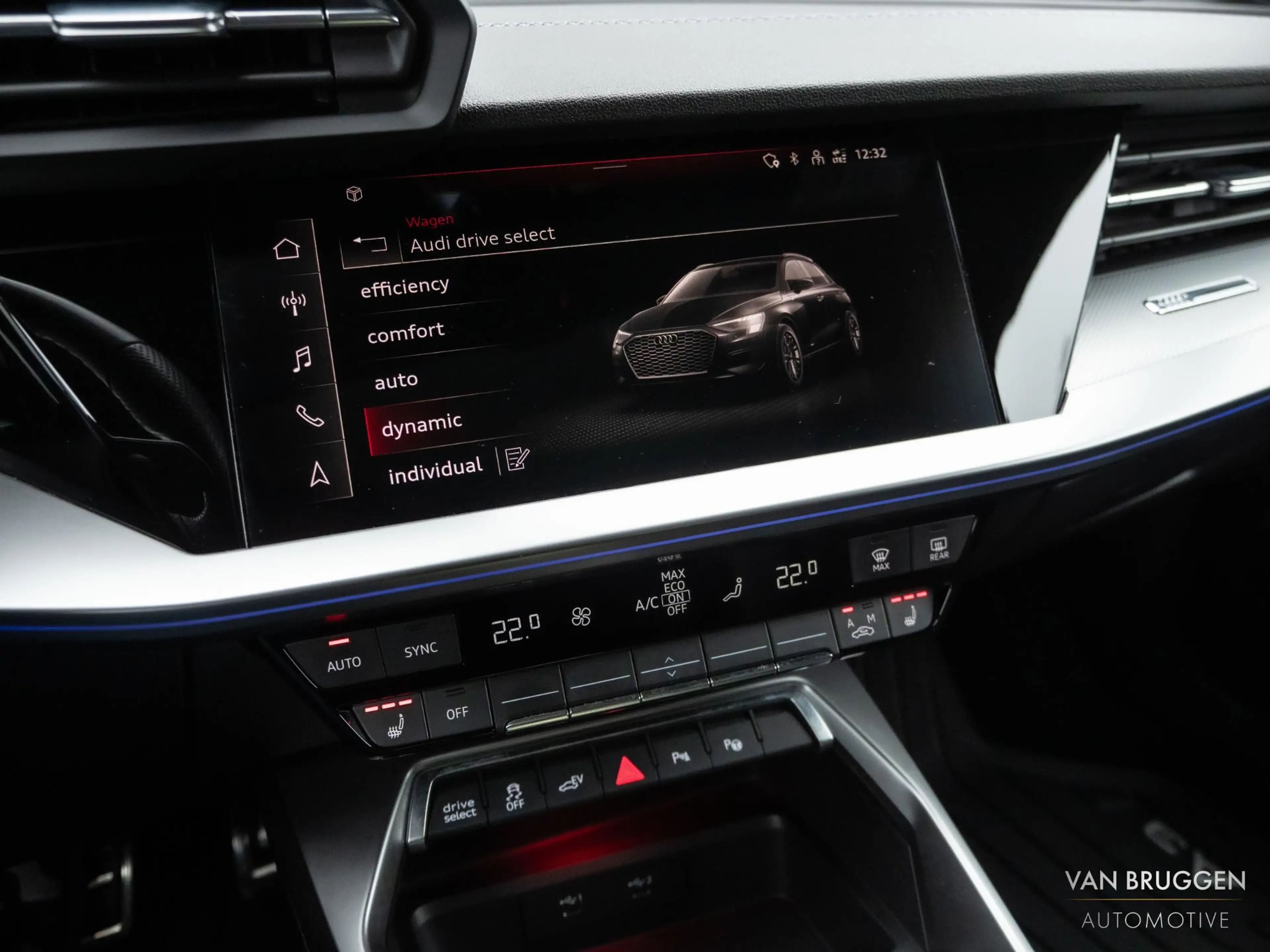 Audi A3 Sportback 45 TFSI e S-Line Pano RS-Stoelen Sfeer B — photo 35