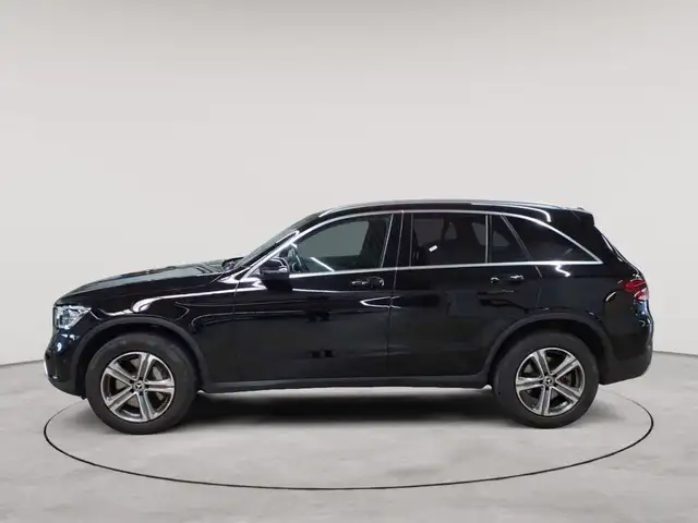 Mercedes-Benz GLC view 6
