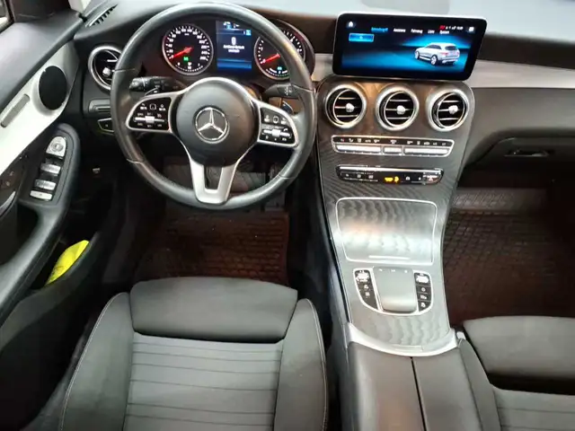 Mercedes-Benz GLC view 10