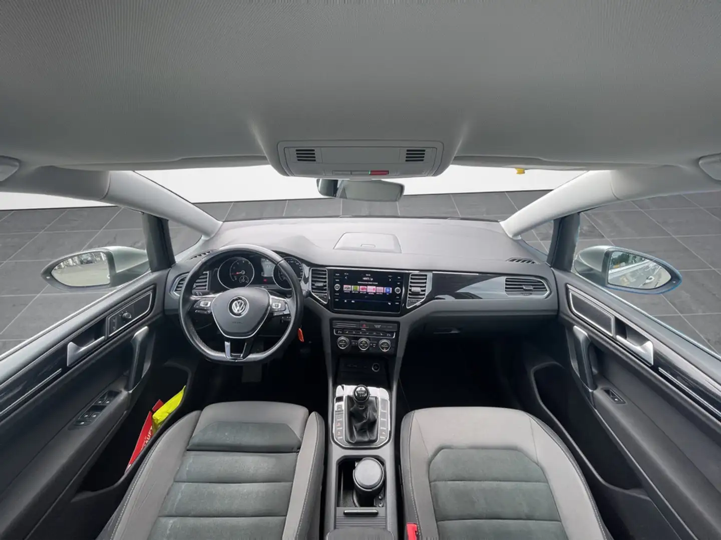 Volkswagen Golf Sportsvan Highline 1.5 TSI LED+CLIMA Silber - 2