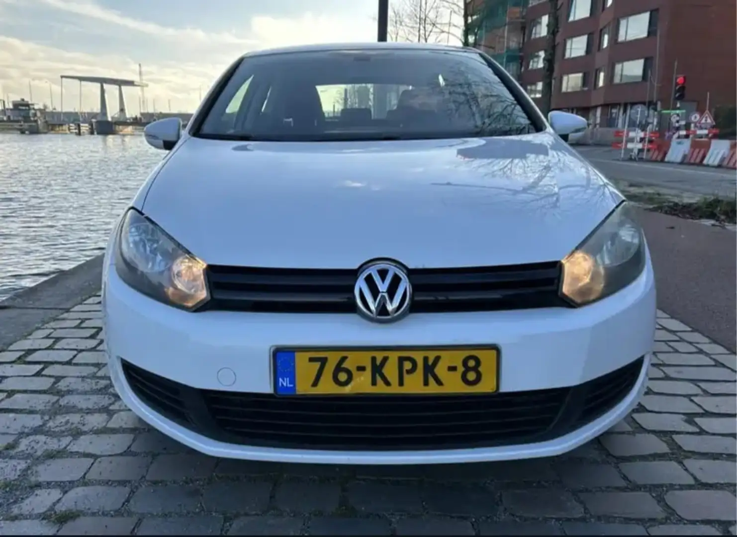 Toyota Auris 1.8 Full Hybrid Asp. Bianco - 2