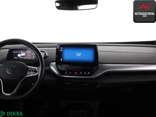 Volkswagen Id.4 view 9