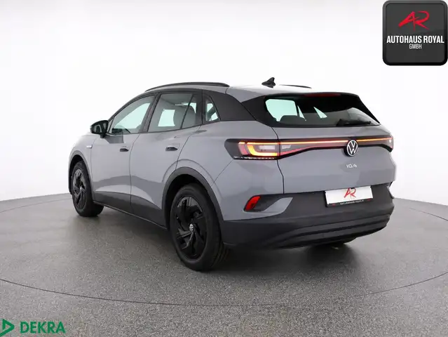 Volkswagen Id.4 view 3