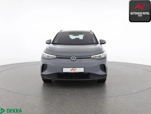 Volkswagen Id.4 view 8