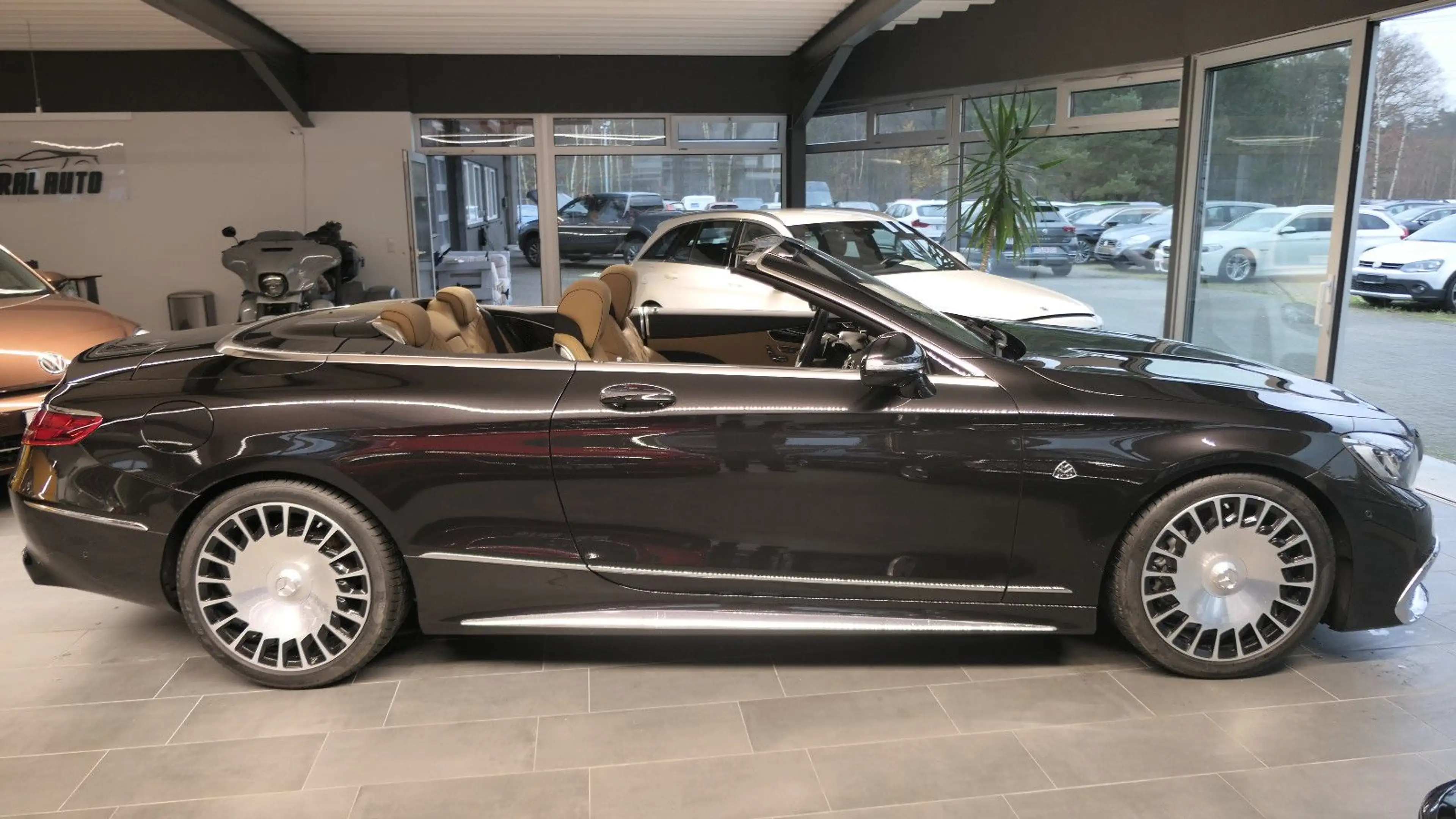 Maybach S 650 Maybach unfallfrei/deutsches KFZ/49 km!!! — photo 6