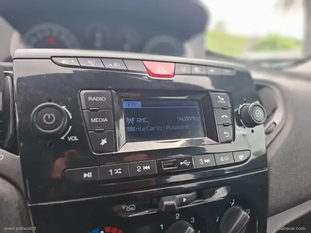 Lancia Ypsilon view 13