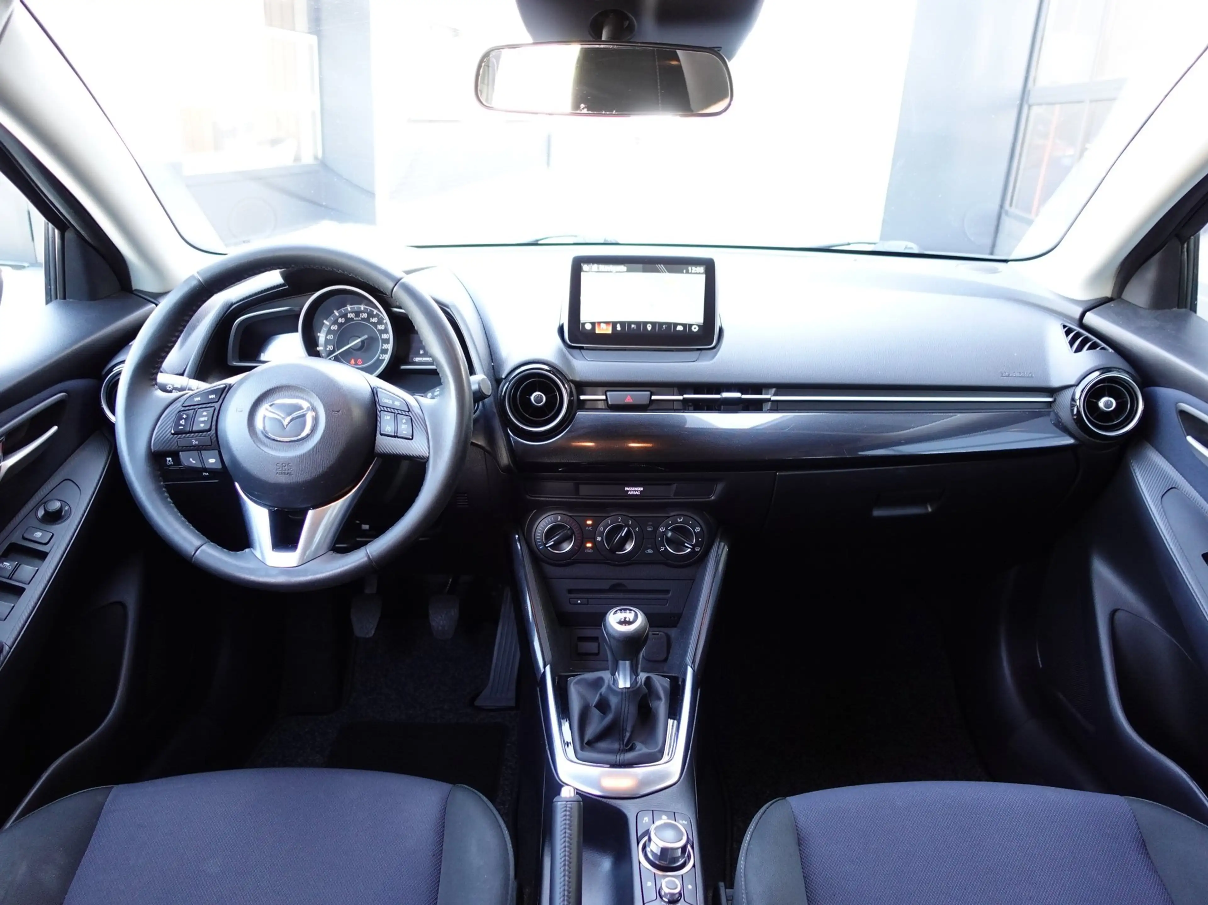 Mazda 2 1.5 Skyactiv-G Intro Edition (Airco,Cruise,Navi,Lm — photo 7