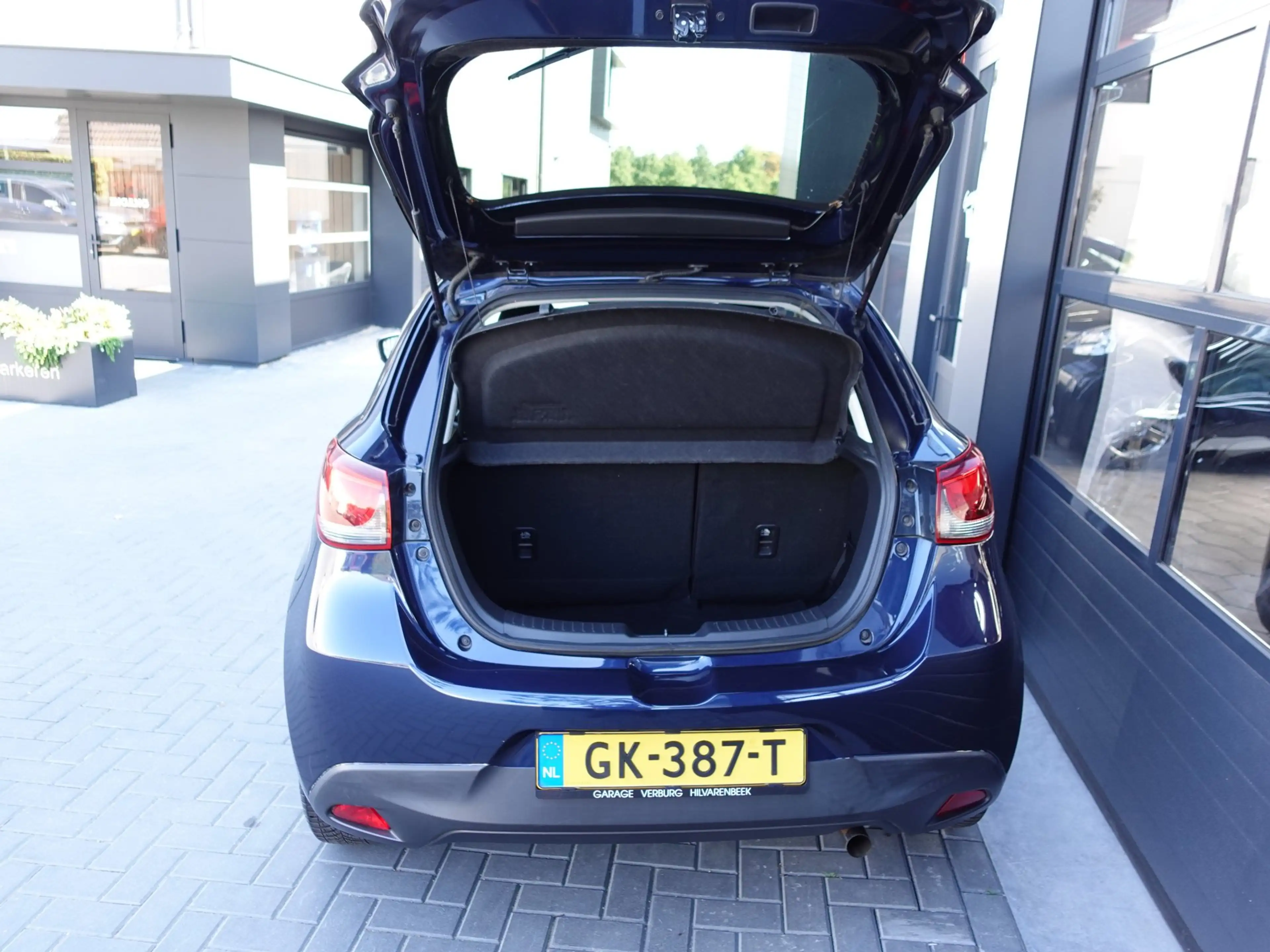Mazda 2 1.5 Skyactiv-G Intro Edition (Airco,Cruise,Navi,Lm — photo 4