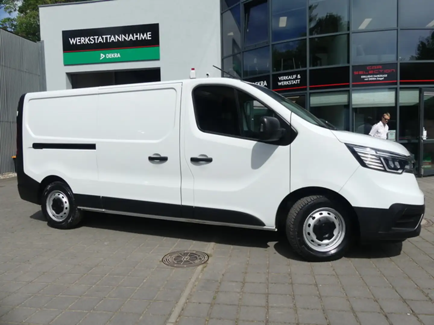 Renault Trafic Kasten 2.0 DCI L2H1 Lang Weiß - 1