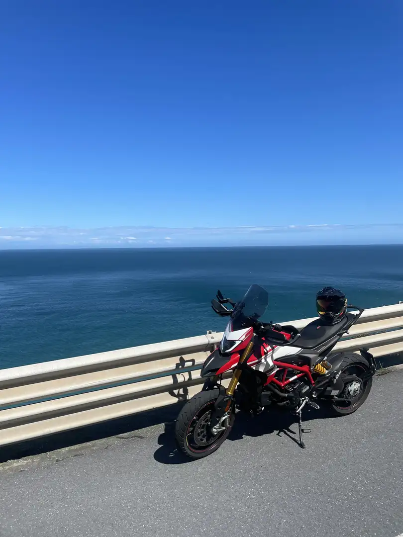 Ducati Hypermotard 939 SP Rood - 1