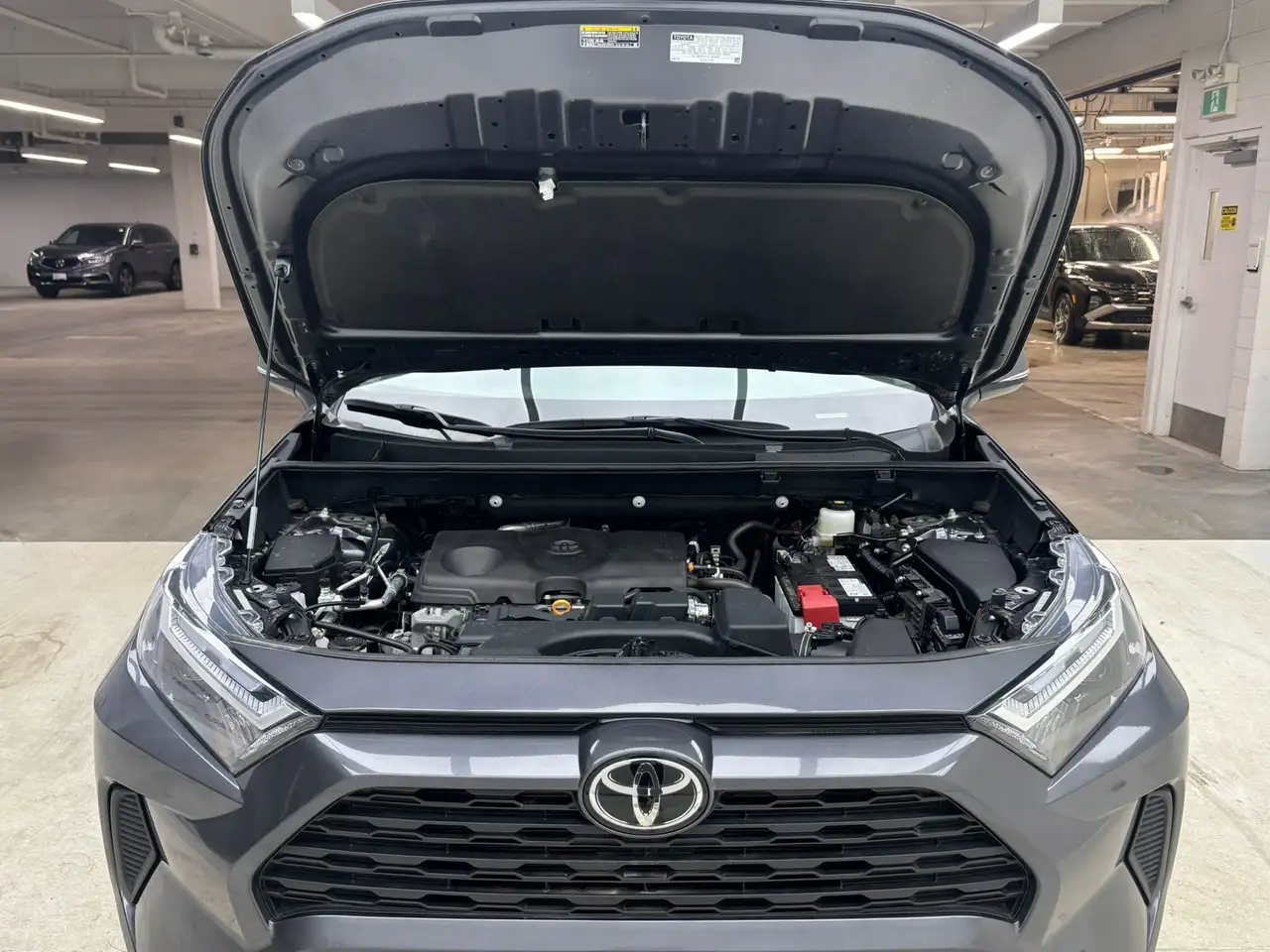 Toyota RAV 4 снимка Toyota RAV 4