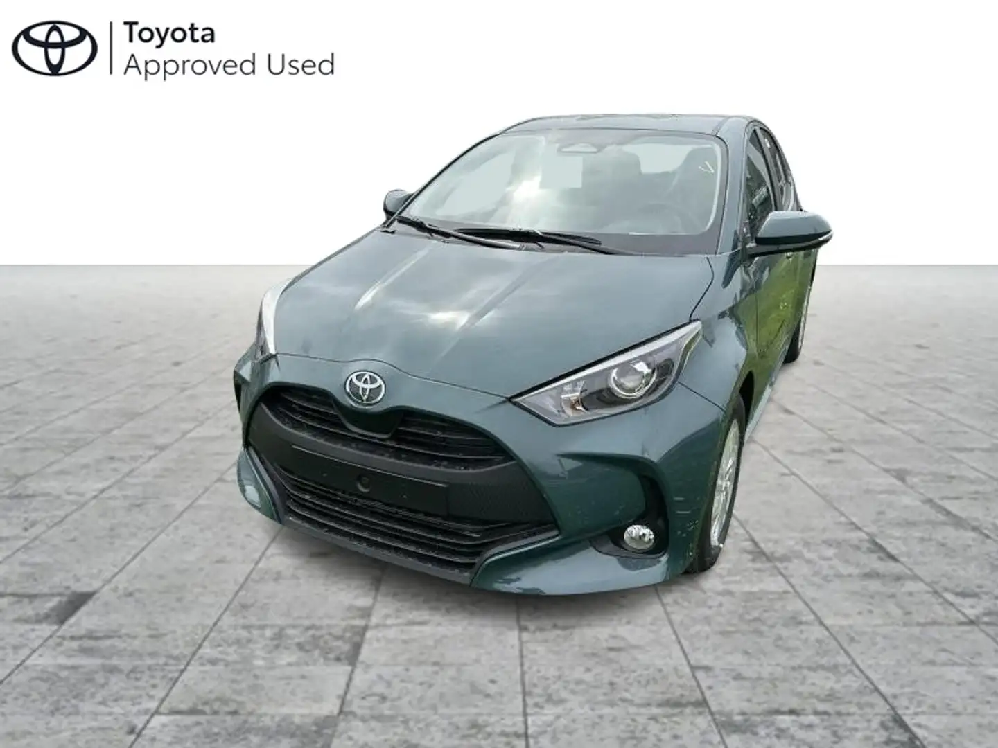 Toyota Yaris Dynamic Grün - 1