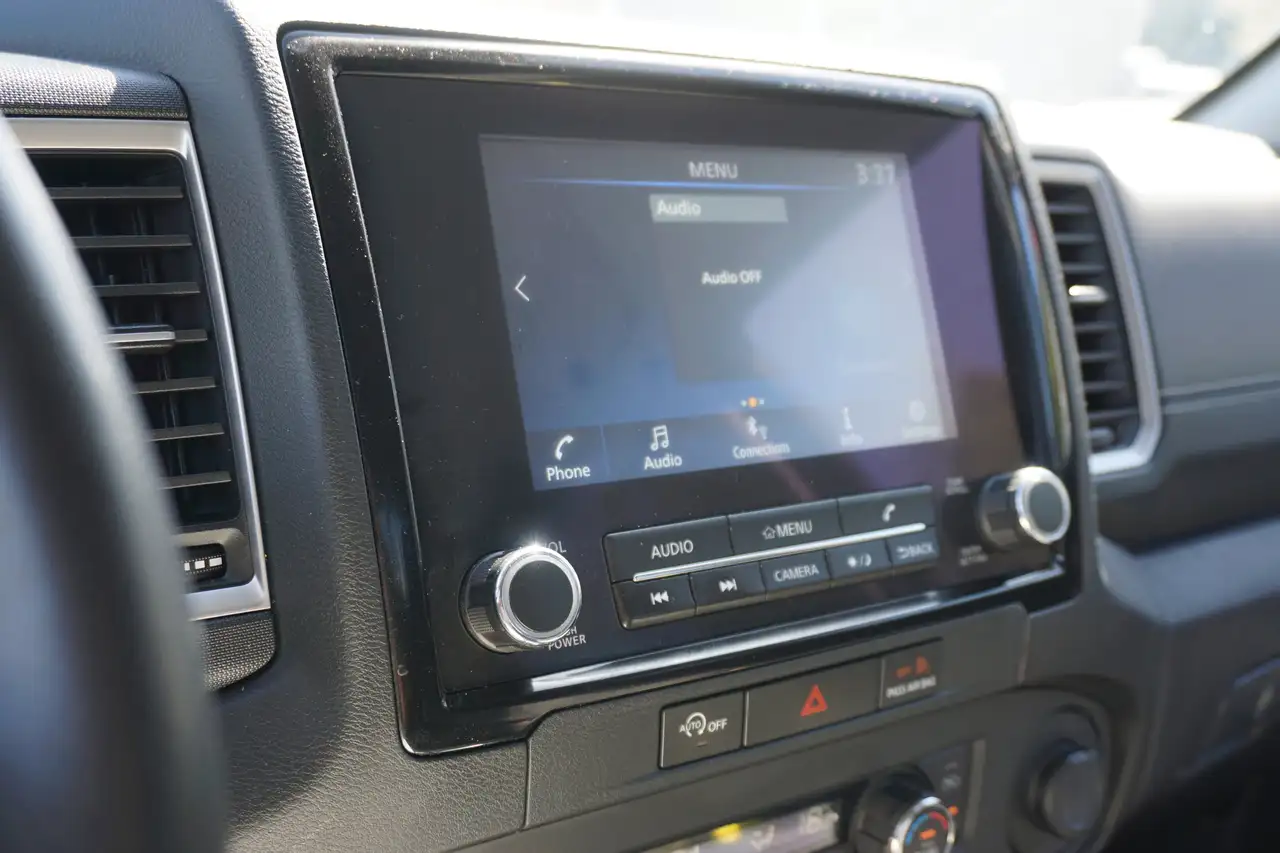 Nissan Frontier снимка Nissan Frontier
