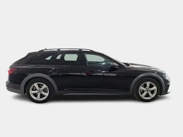 Audi A6 view 3