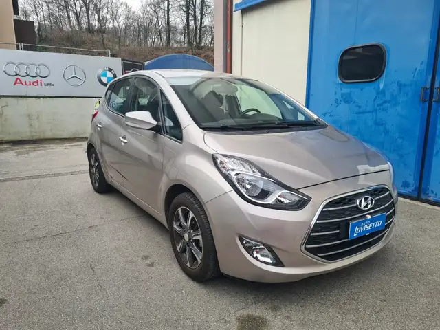 Hyundai iX20 ix20 1.6 Xpossible auto