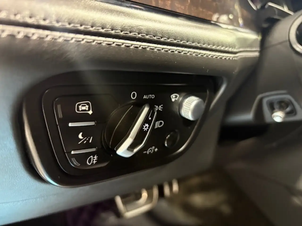 Bentley Bentayga снимка Bentley Bentayga