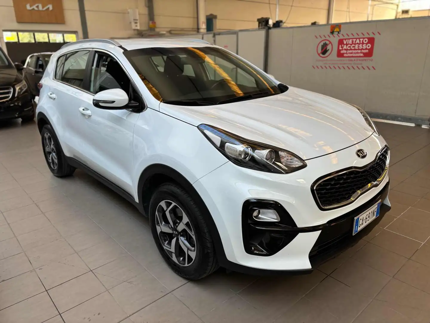 Kia Sportage 1.6 GDI 2WD Business Class Bianco - 1