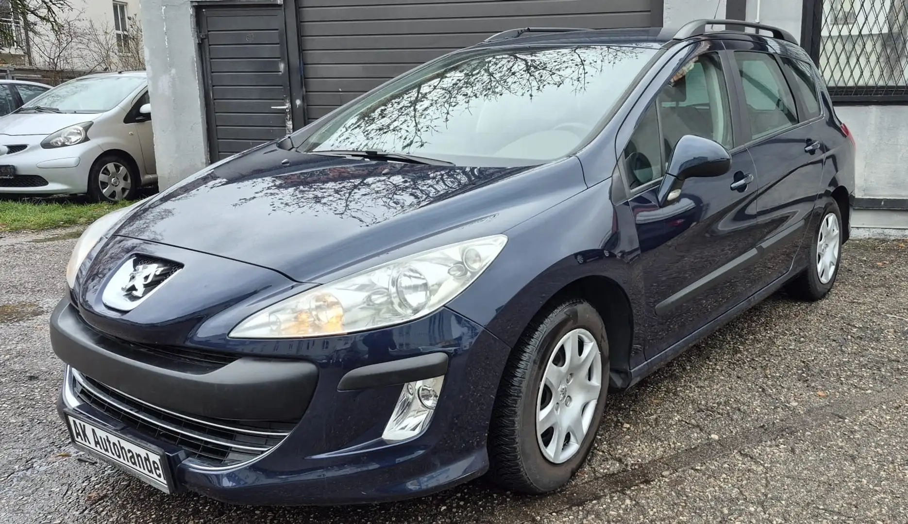 Peugeot 308 SW Platinum Navi Blau - 1