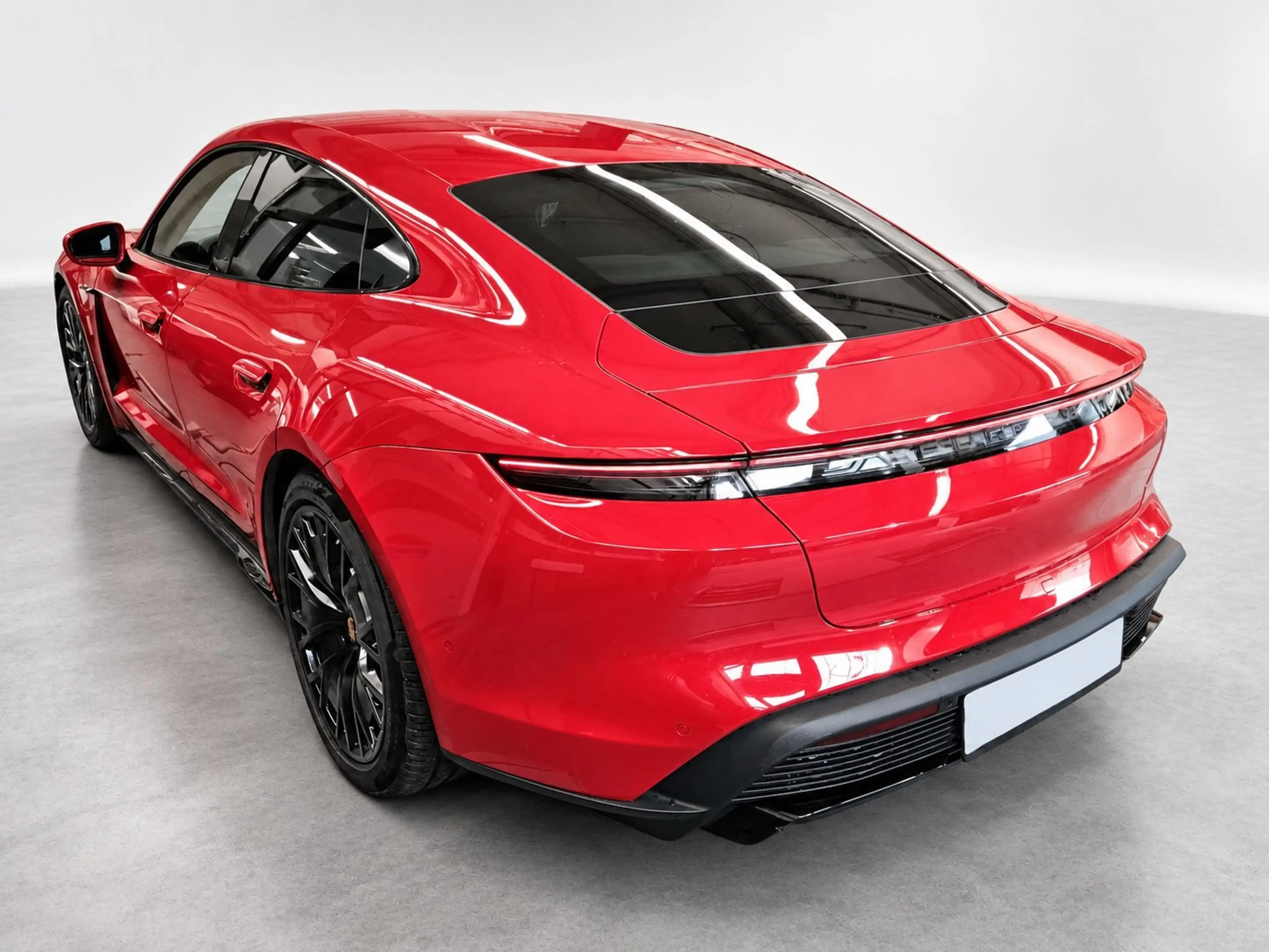 Porsche Taycan GTS Bose Matrix SpoSi StHz El.Heckkl. Key — photo 7