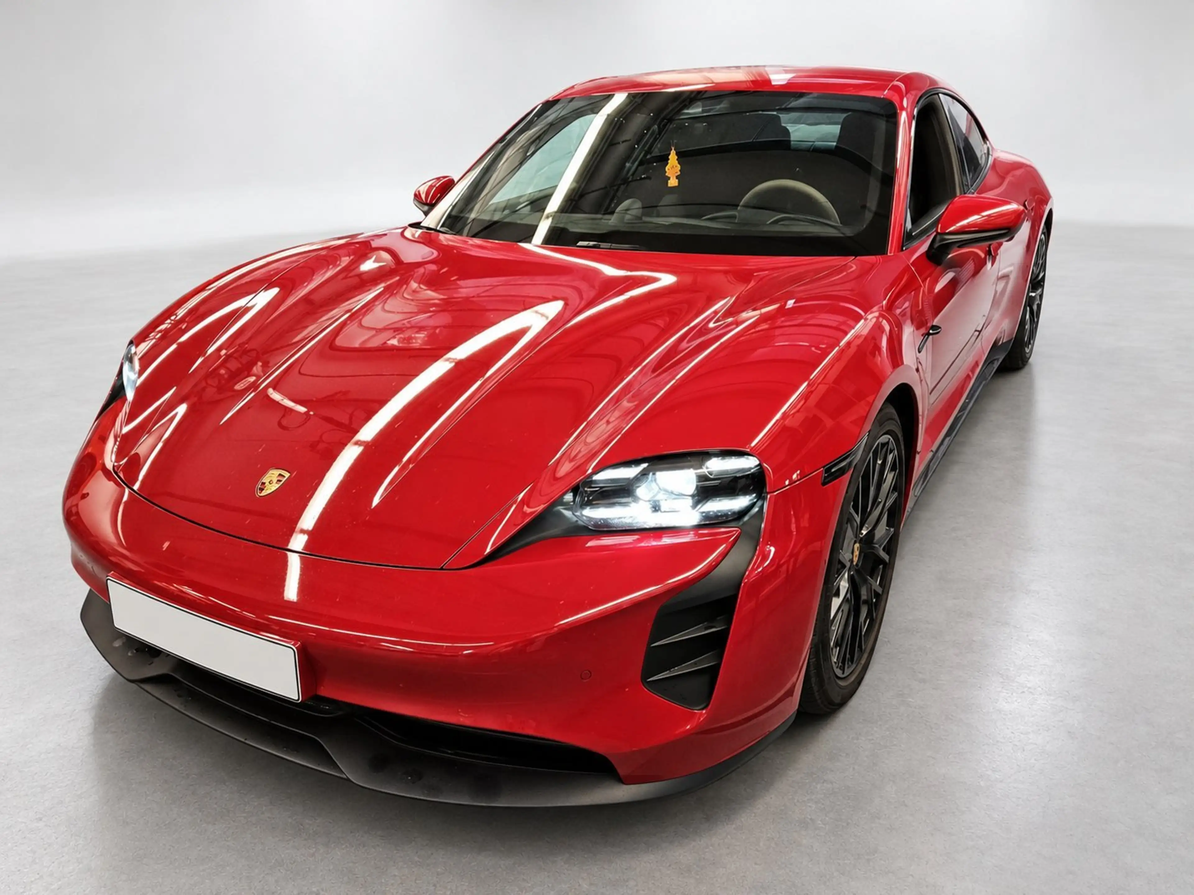 Porsche Taycan GTS Bose Matrix SpoSi StHz El.Heckkl. Key — photo 2