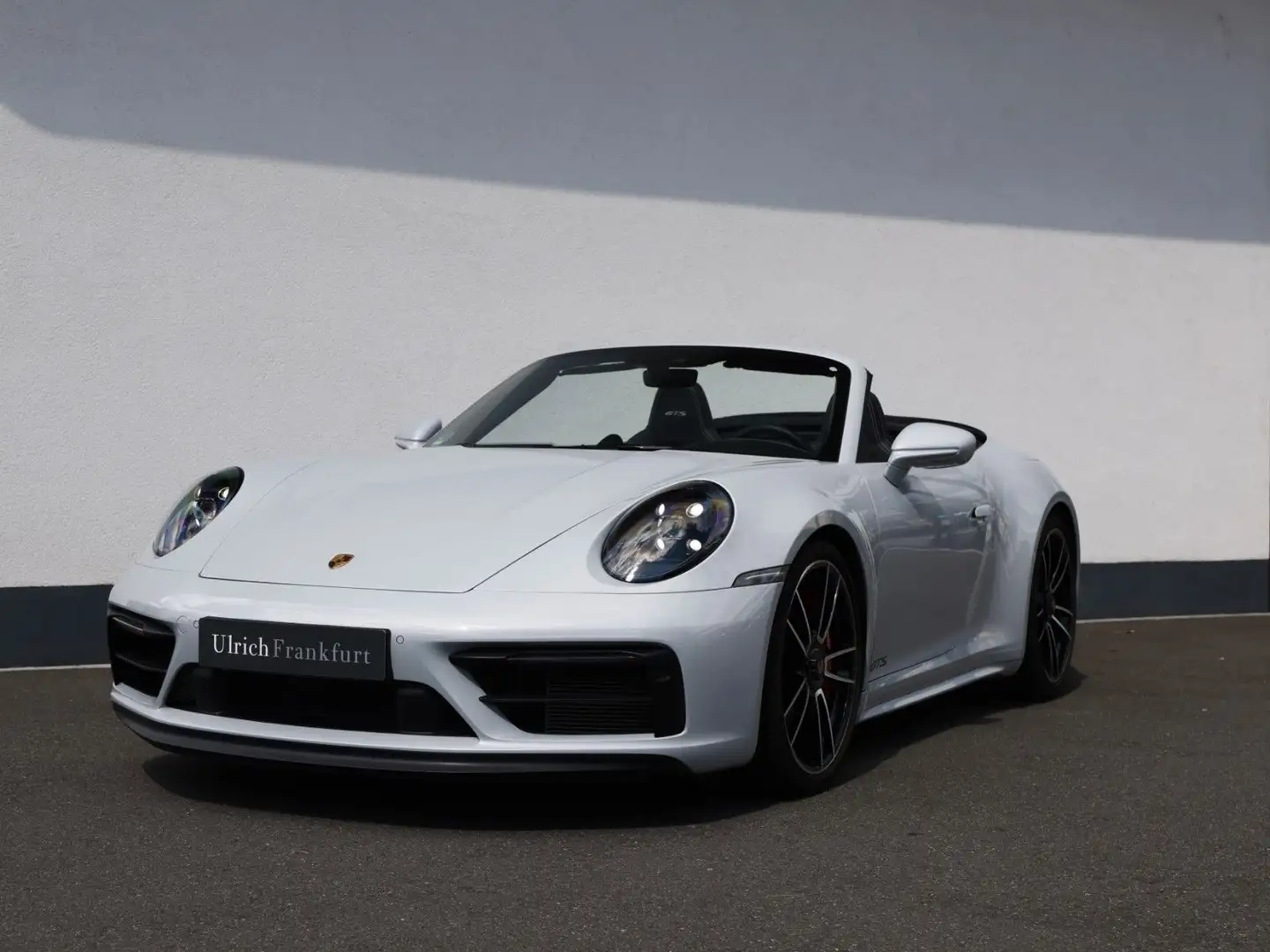 Porsche 992 Carrera GTS Cabriolet Gris - 1