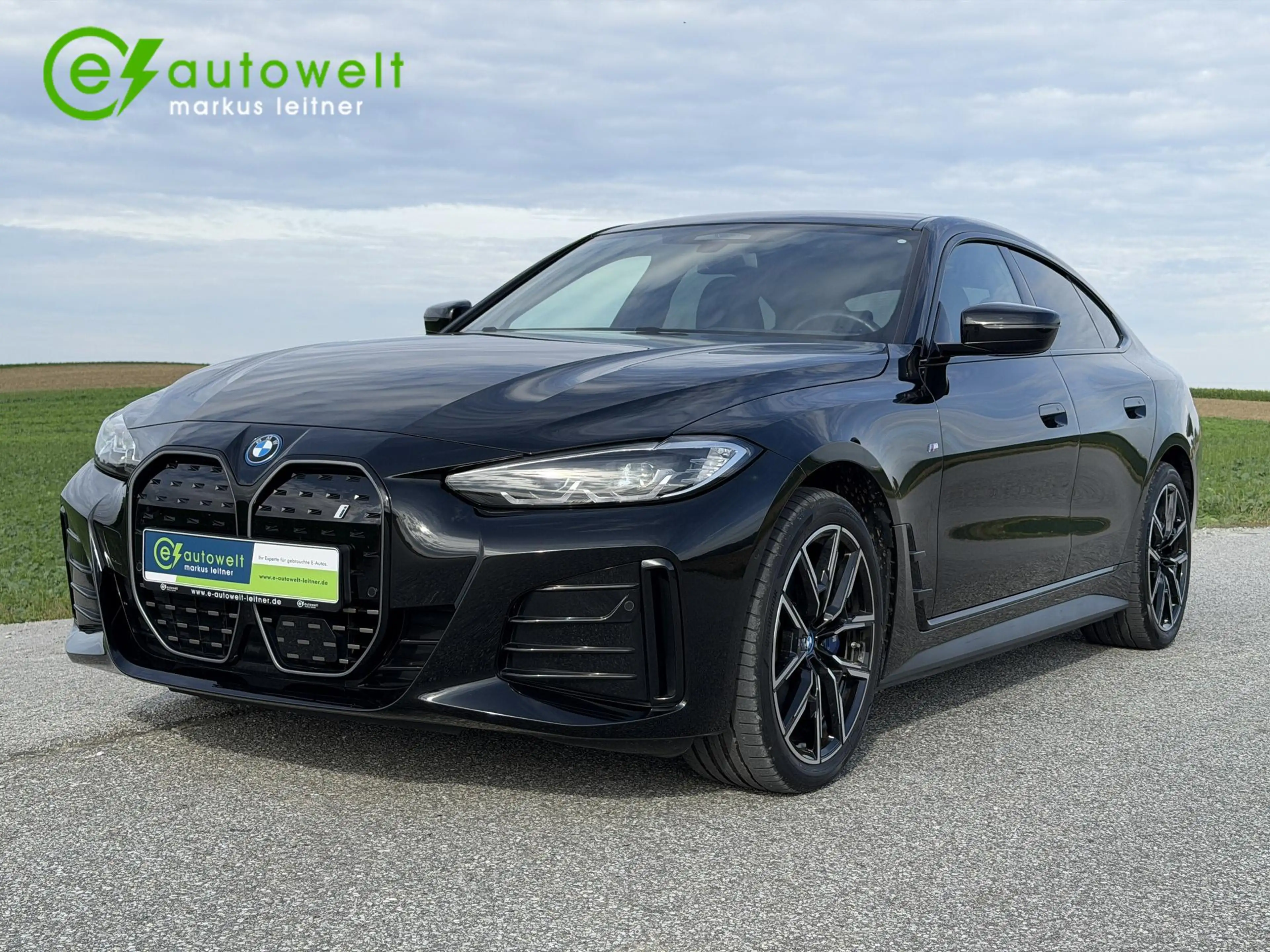 BMW i4 eDrive35 M Sport DA Prof HeadUp Glasdach Memory — photo 8