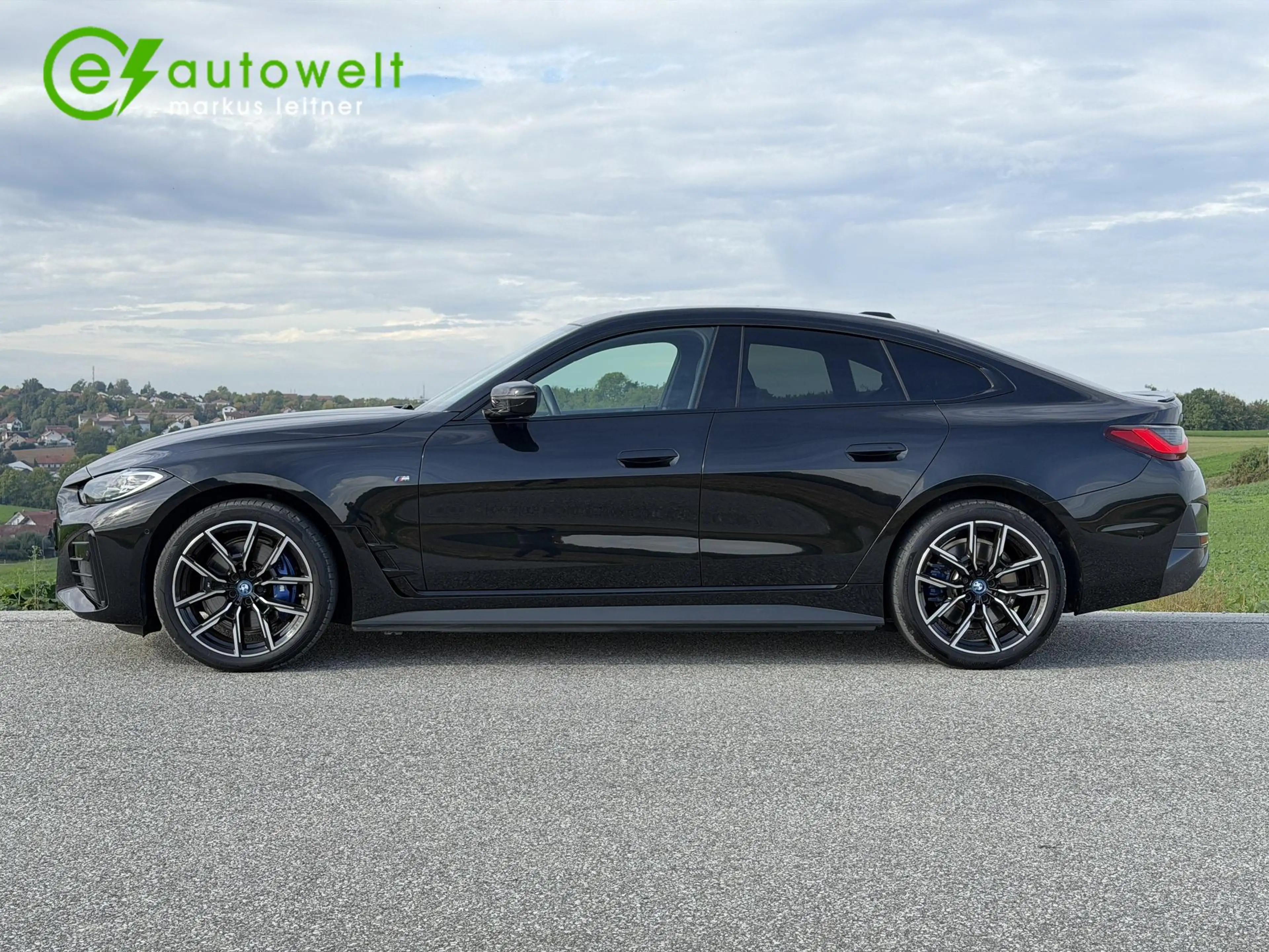 BMW i4 eDrive35 M Sport DA Prof HeadUp Glasdach Memory — photo 7