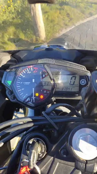 Yamaha YZF-R3 - foto 6