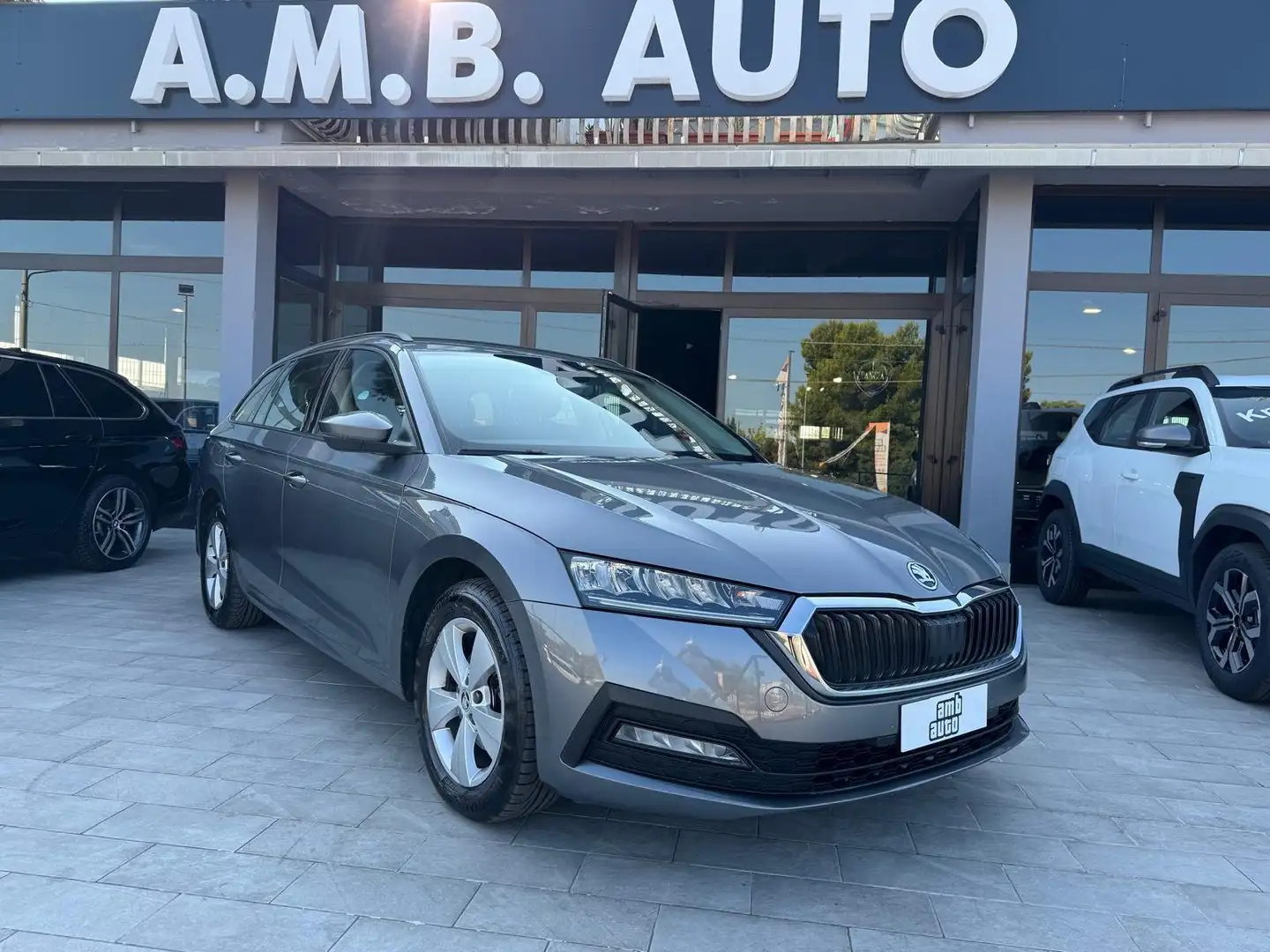 Skoda Octavia Octavia IV 2020 Wagon  2.0 tdi evo Executive 115cv Gris - 1