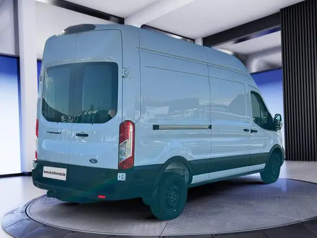 Ford Transit view 5