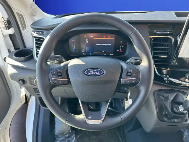 Ford Transit view 11