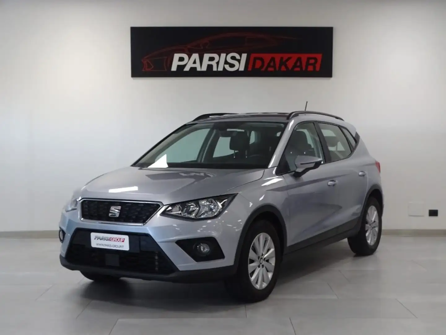 SEAT Arona 1.0 EcoTSI 110 CV Style *PROMO PARISI GROUP* Серебристый - 1