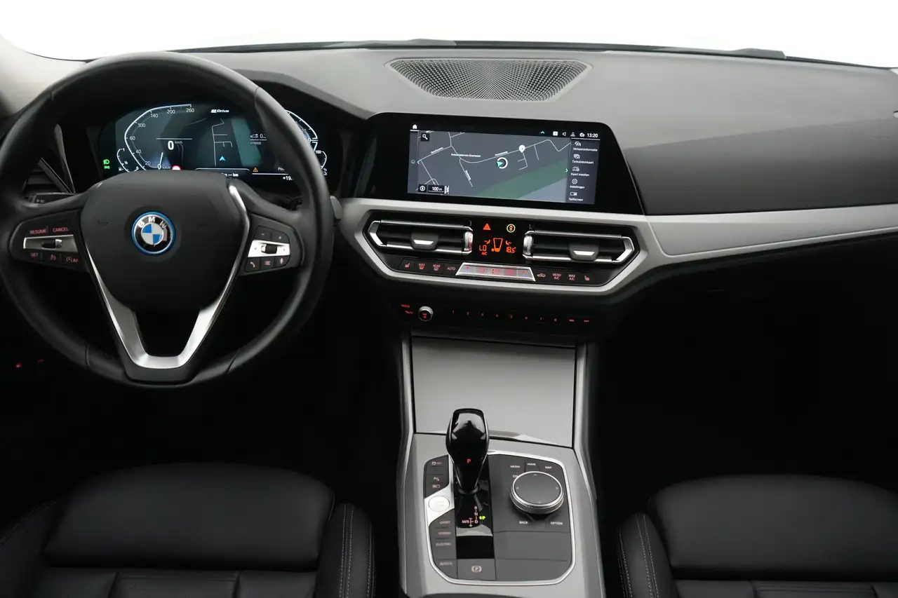 BMW 320 3 Touring 320e PHEV Business+ LEDER/CUIR LED GPS P, миниатюра 13