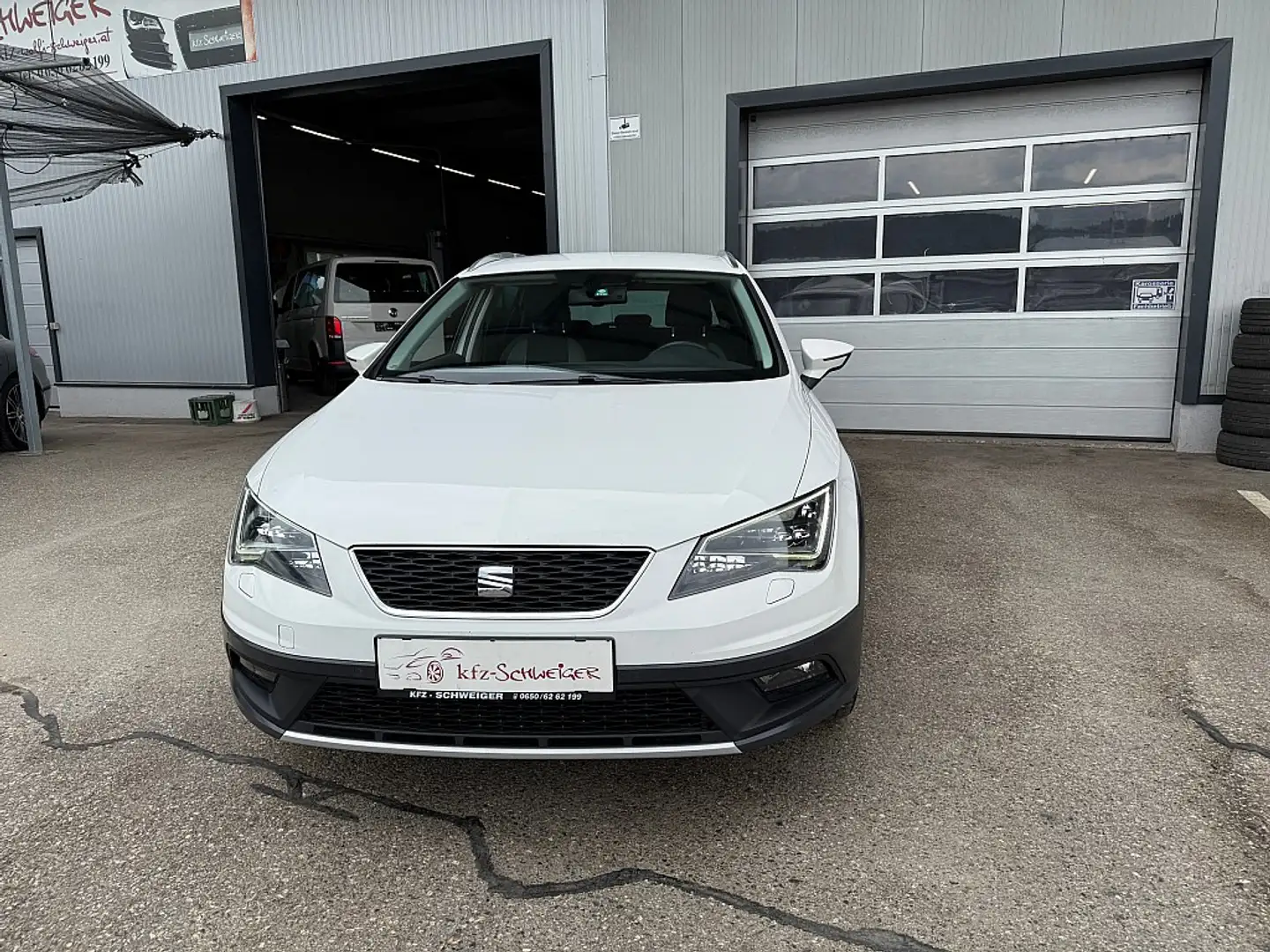 SEAT Leon ST X-Perience 1,6 TDI CR 4Drive Weiß - 2
