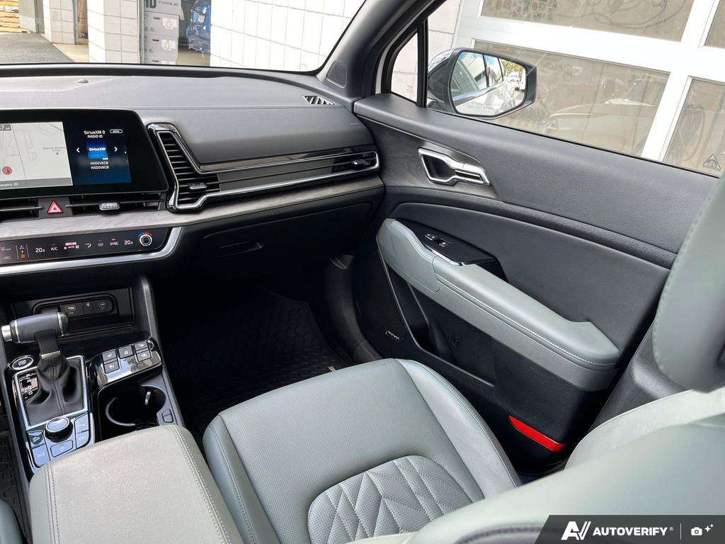 used 2025 Kia Sportage car, priced at $38,777