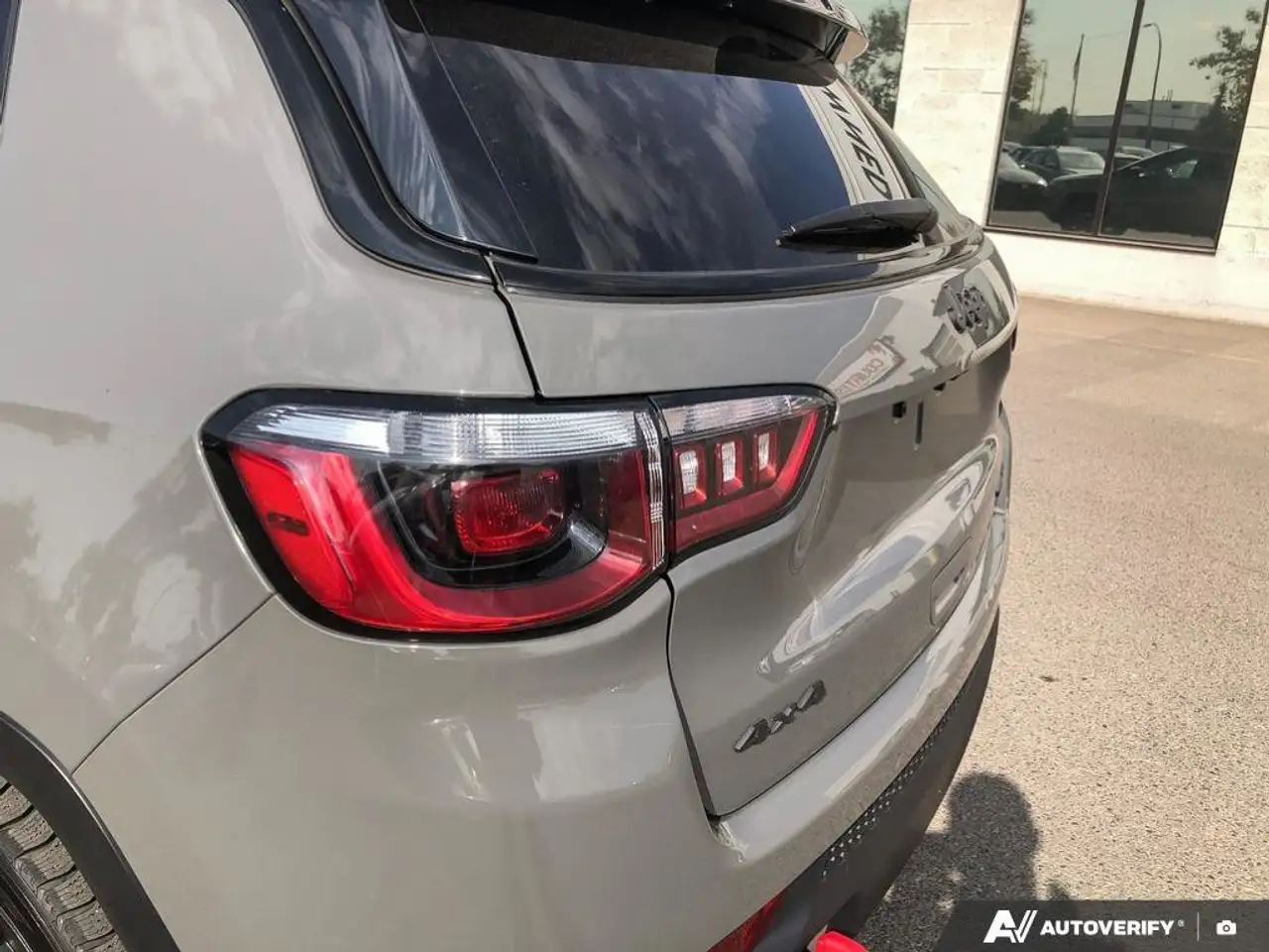 Jeep Compass снимка Jeep Compass