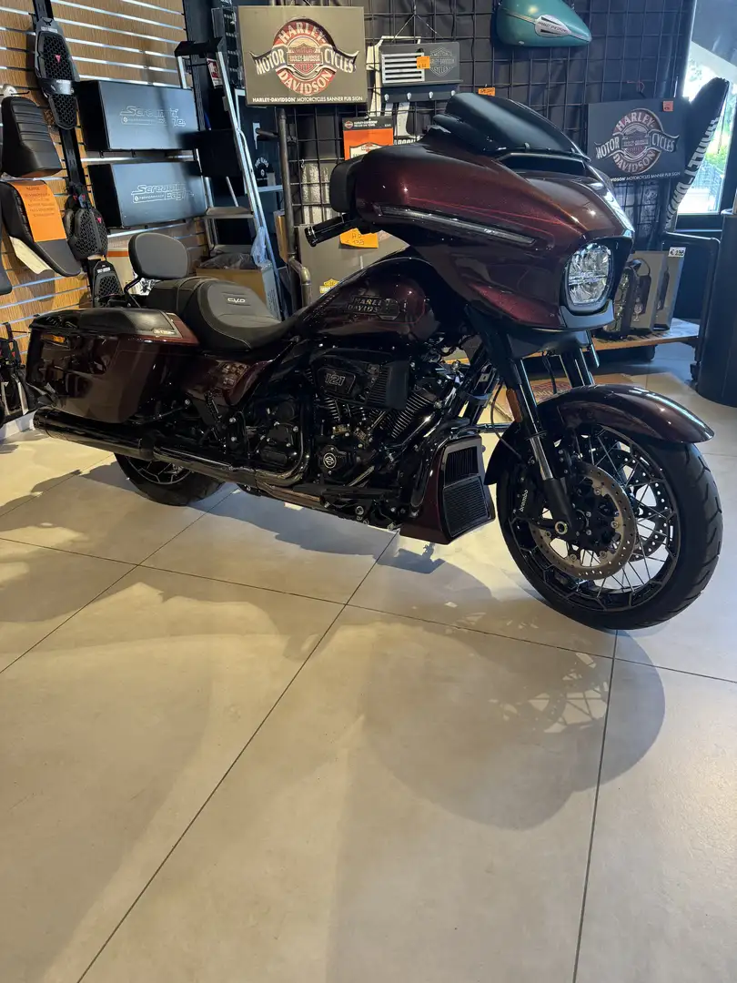 Harley-Davidson Street Glide CVO Street Glide - 1