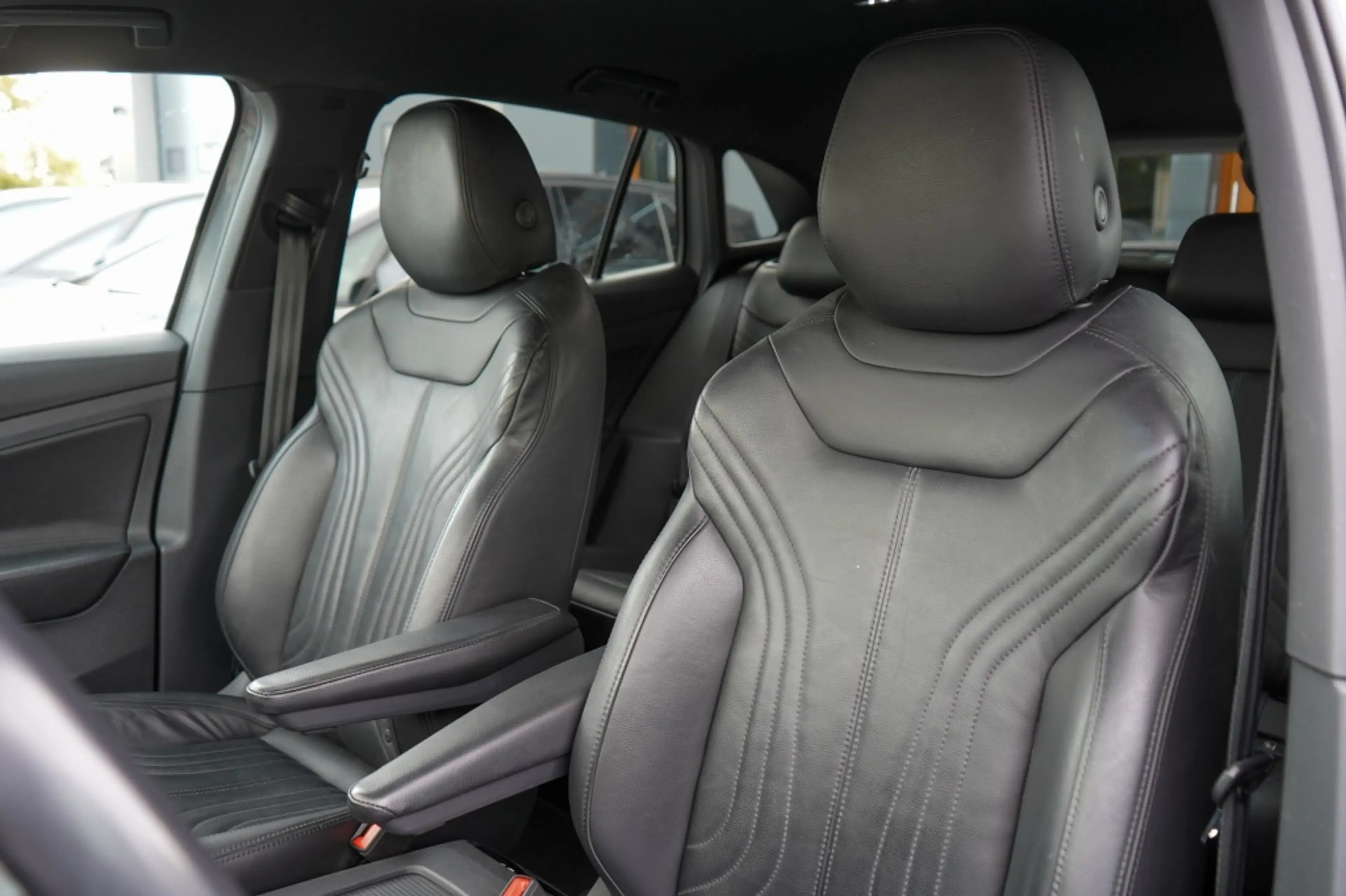 Volkswagen ID.4 Business 77 kWh | 95,06% SOH | Leder | IQ | Camera — photo 6