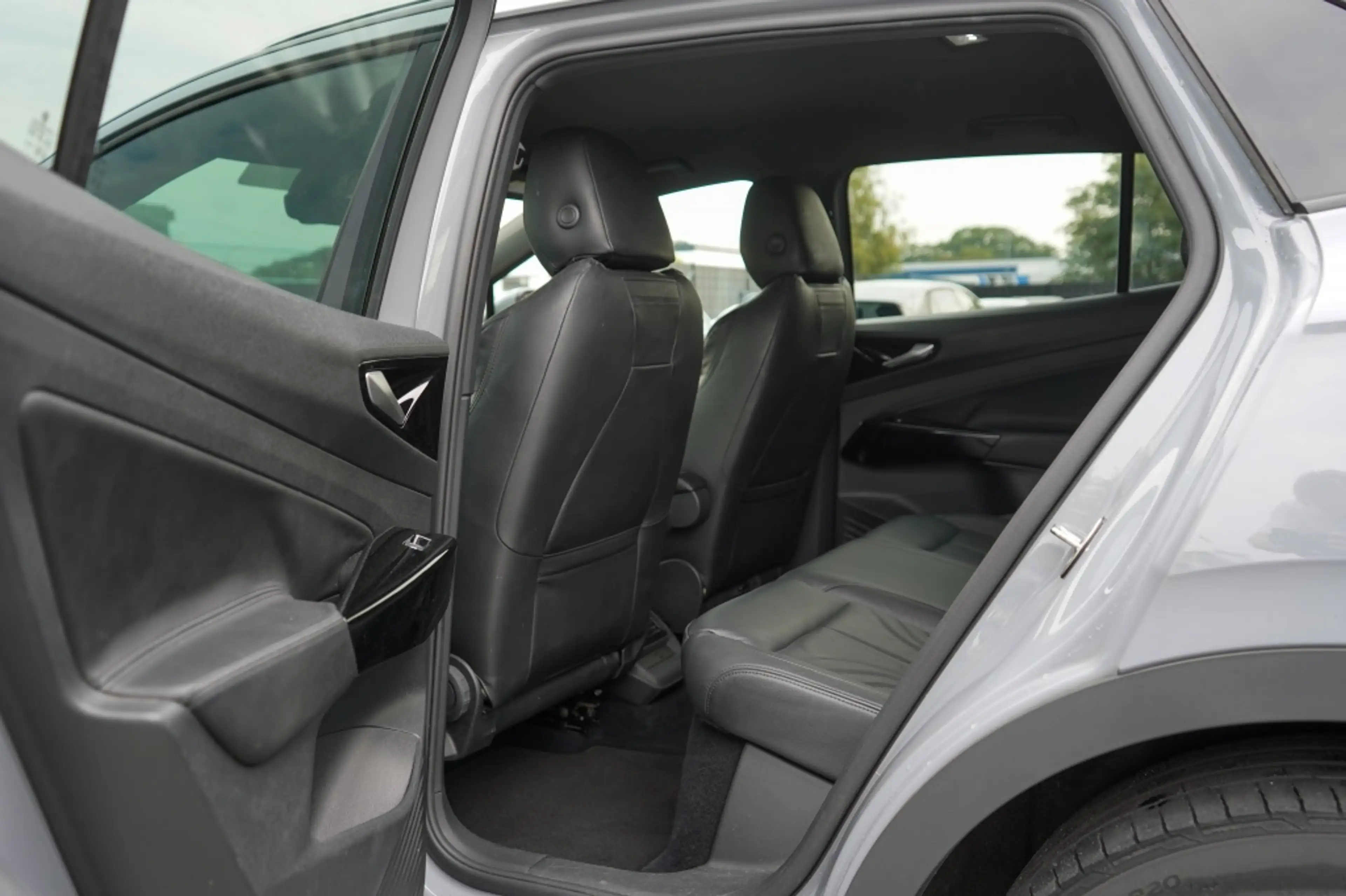 Volkswagen ID.4 Business 77 kWh | 95,06% SOH | Leder | IQ | Camera — photo 7