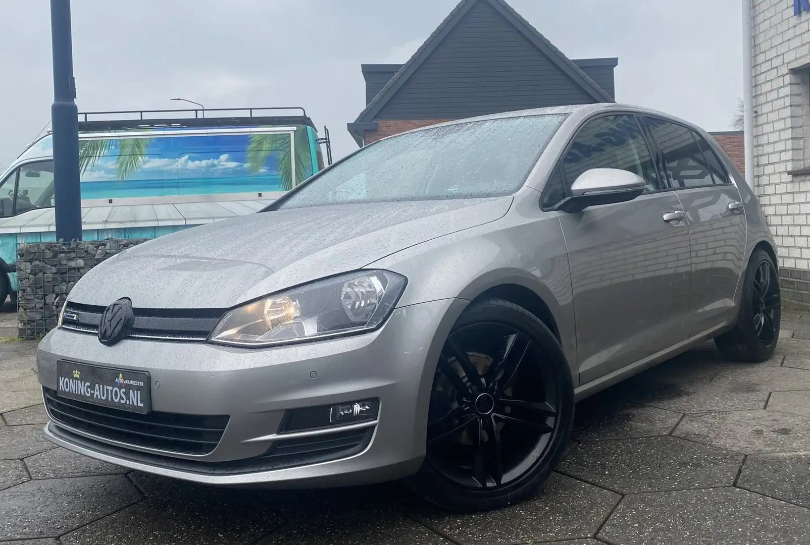 Volkswagen Golf 1.0 TSI Business Edition Connected/ Clima/ LED/ PD Grau - 1